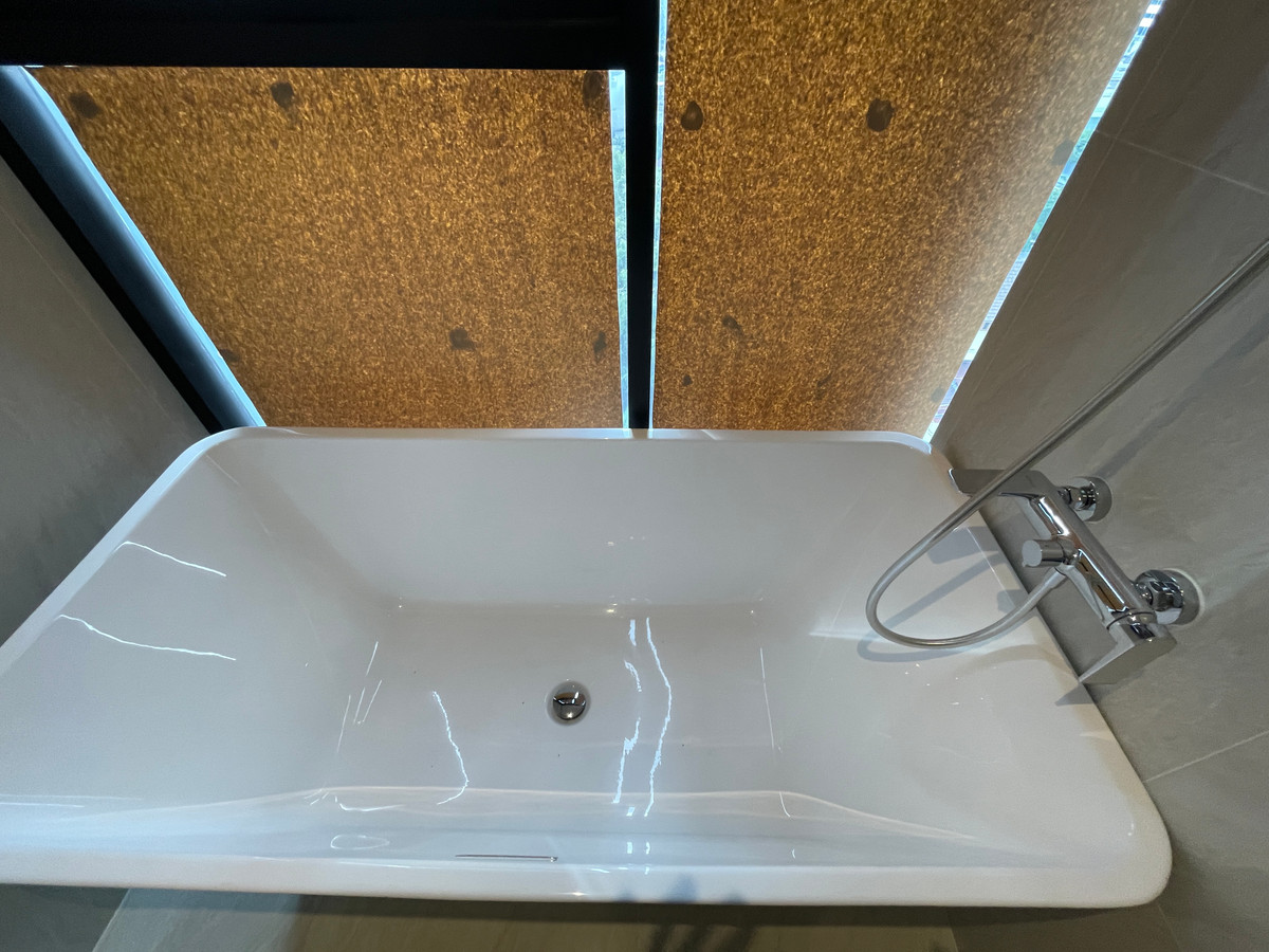 ขายคอนโดสาทร นราธิวาส : [ขายด่วน/ถูกที่สุด] Altitude Symphony Charoenkrung ชั้น 8 วิวแม่น้ำเจ้าพระยา | ใกล้ Shrewsbury เพียง 750 ม. (ราคาดีกว่ารอบข้าง 30%!!)