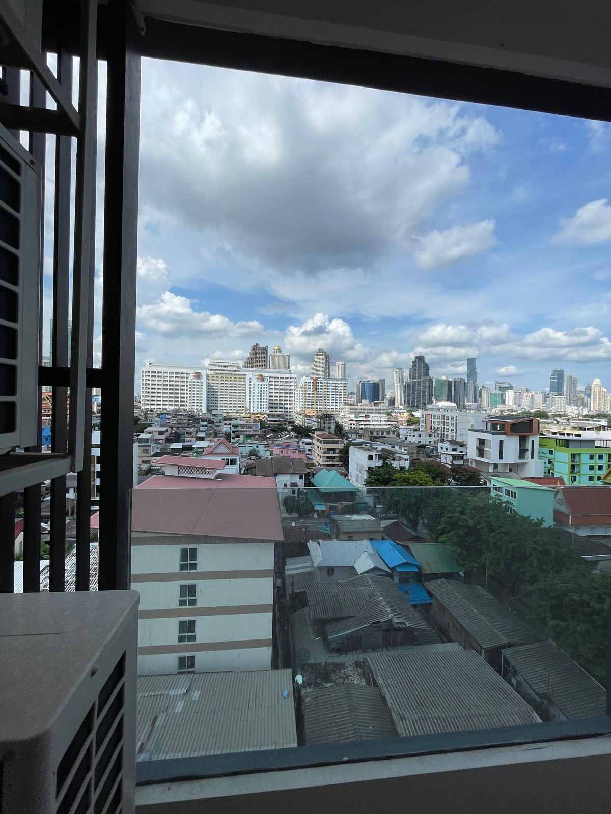 ขายคอนโดสาทร นราธิวาส : [ขายด่วน/ถูกที่สุด] Altitude Symphony Charoenkrung ชั้น 8 วิวแม่น้ำเจ้าพระยา | ใกล้ Shrewsbury เพียง 750 ม. (ราคาดีกว่ารอบข้าง 30%!!)