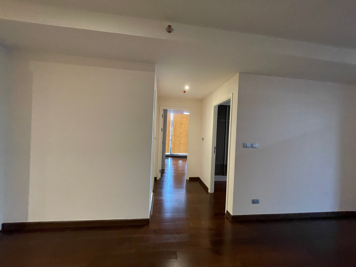 ขายคอนโดสาทร นราธิวาส : [ขายด่วน/ถูกที่สุด] Altitude Symphony Charoenkrung ชั้น 8 วิวแม่น้ำเจ้าพระยา | ใกล้ Shrewsbury เพียง 750 ม. (ราคาดีกว่ารอบข้าง 30%!!)