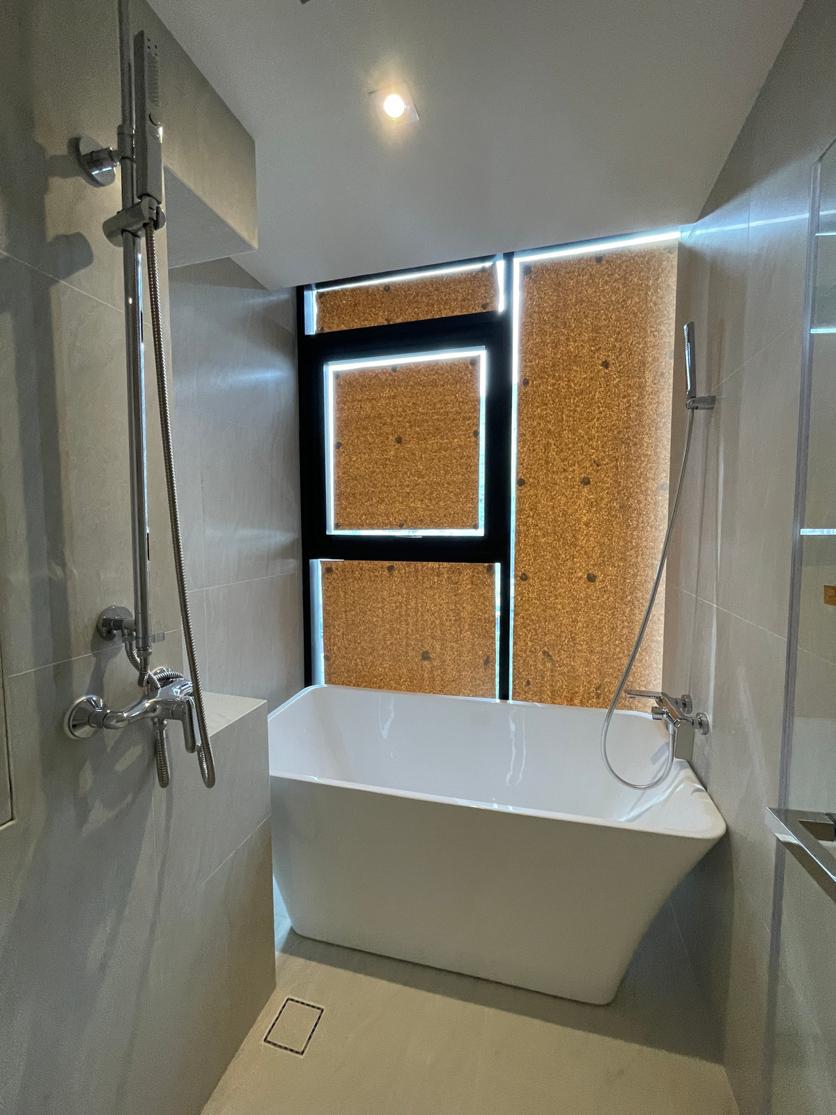 ขายคอนโดสาทร นราธิวาส : [ขายด่วน/ถูกที่สุด] Altitude Symphony Charoenkrung ชั้น 8 วิวแม่น้ำเจ้าพระยา | ใกล้ Shrewsbury เพียง 750 ม. (ราคาดีกว่ารอบข้าง 30%!!)