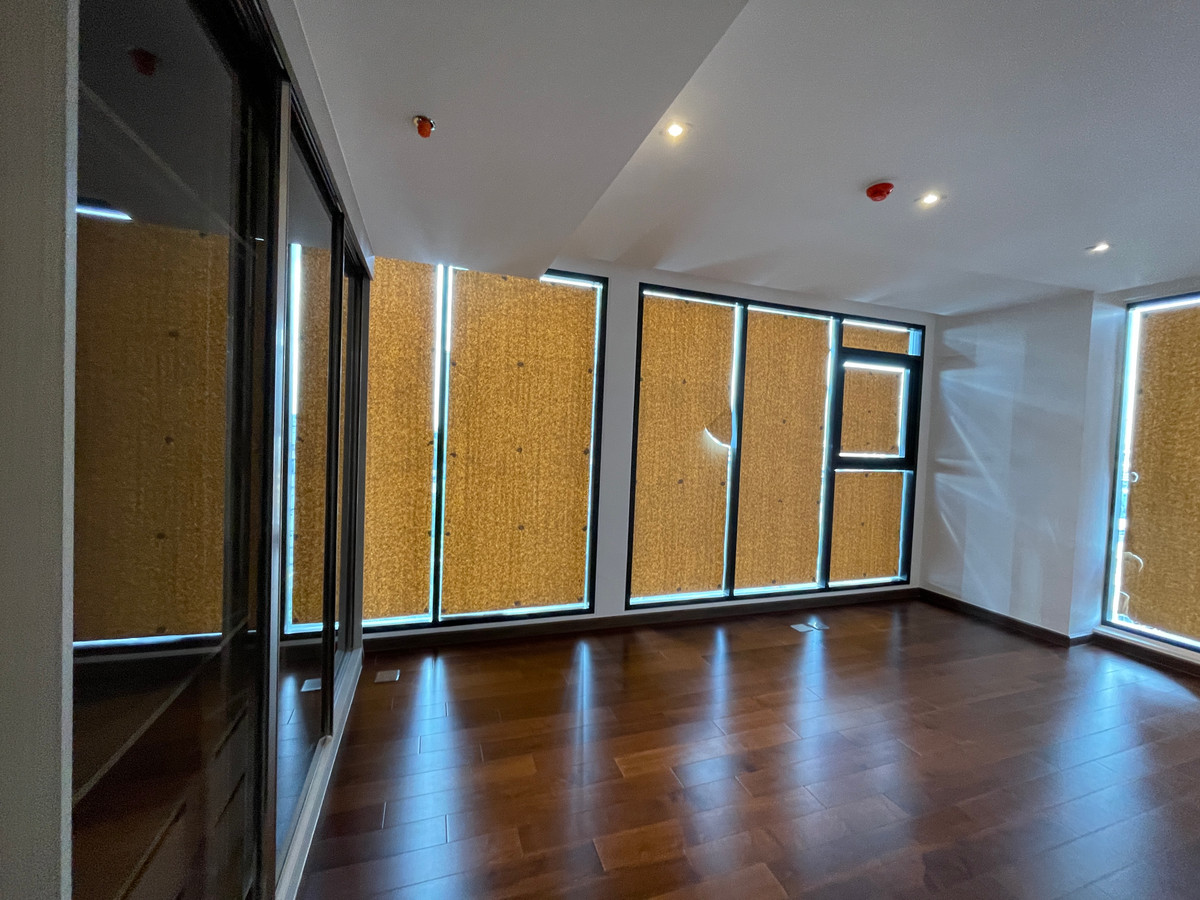 ขายคอนโดสาทร นราธิวาส : [ขายด่วน/ถูกที่สุด] Altitude Symphony Charoenkrung ชั้น 8 วิวแม่น้ำเจ้าพระยา | ใกล้ Shrewsbury เพียง 750 ม. (ราคาดีกว่ารอบข้าง 30%!!)