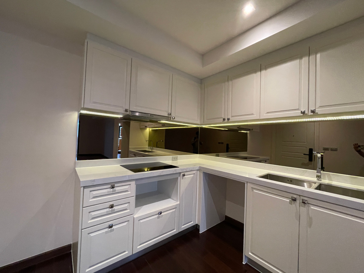 ขายคอนโดสาทร นราธิวาส : [ขายด่วน/ถูกที่สุด] Altitude Symphony Charoenkrung ชั้น 8 วิวแม่น้ำเจ้าพระยา | ใกล้ Shrewsbury เพียง 750 ม. (ราคาดีกว่ารอบข้าง 30%!!)