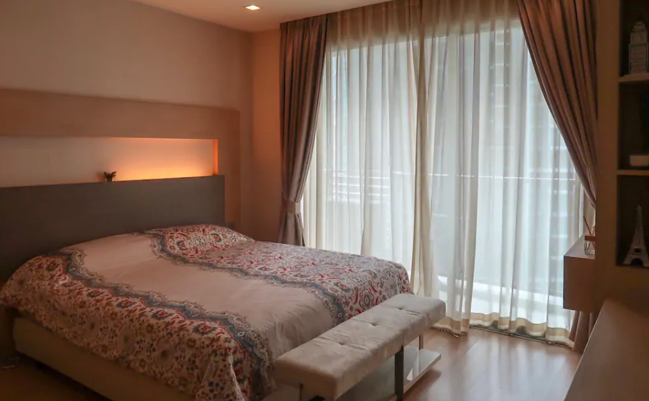 ขายคอนโดอ่อนนุช อุดมสุข : ปล่อยขาย Le lux condominium skywalk 1 ห้องนอน 1 ห้องน้ำ ชั้น 21 ขนาด 39.88 ตรม. ใกล้ BTS พระขโนง