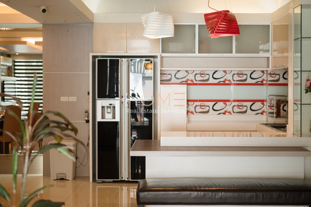 ขายทาวน์โฮมพัฒนาการ ศรีนครินทร์ : หลังแรก! ใหญ่สุดในโครงการ 🔥 ทาวน์โฮม โนเบิล คิวบ์ พัฒนาการ / 3 ห้องนอน (ขาย), Noble Cube Pattanakarn / Townhome 3 Bedrooms (FOR SALE) PALM685