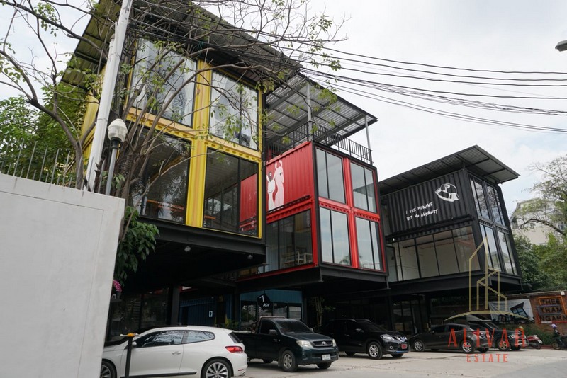 ให้เช่าอาคารพาณิชย์สุขุมวิท อโศก ทองหล่อ : RB042223 พื้นที่ให้เช่า Container Design ภายในโครงการ ย่านธุรกิจกลางใจเมือง สุขุมวิท 63 เอกมัย