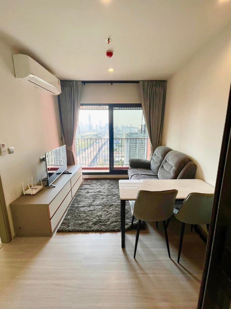 For RentCondoRama9, Petchburi, RCA : For rent, Life Asoke Hype 1 Bed, 32 sqm., 28th floor, beautiful room, fully furnished, very beautiful view.