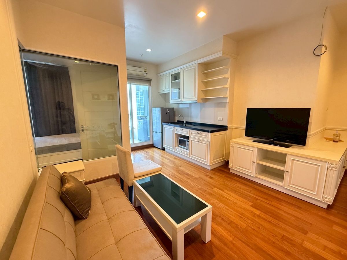 For RentCondoSathorn, Narathiwat : 1 bedroom for rent, fully furnished, ready to move in, near BTS Rent 1 Bedroom Fully Furnished !!