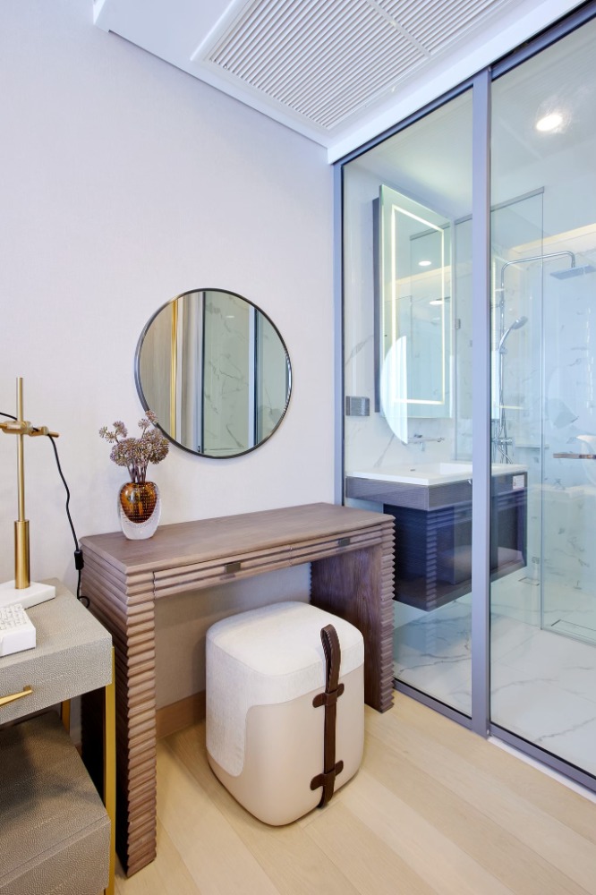 For SaleCondoKhlongtoei, Kluaynamthai : Condo for sale: Wyndham Residence Bangkok (Siamese Exclusive Queens), 19th floor, size 34.32 sq m., 1 bedroom, 1 bathroom, High Rise condo, convenient travel, near MRT Queen Sirikit Center, only 100 m.