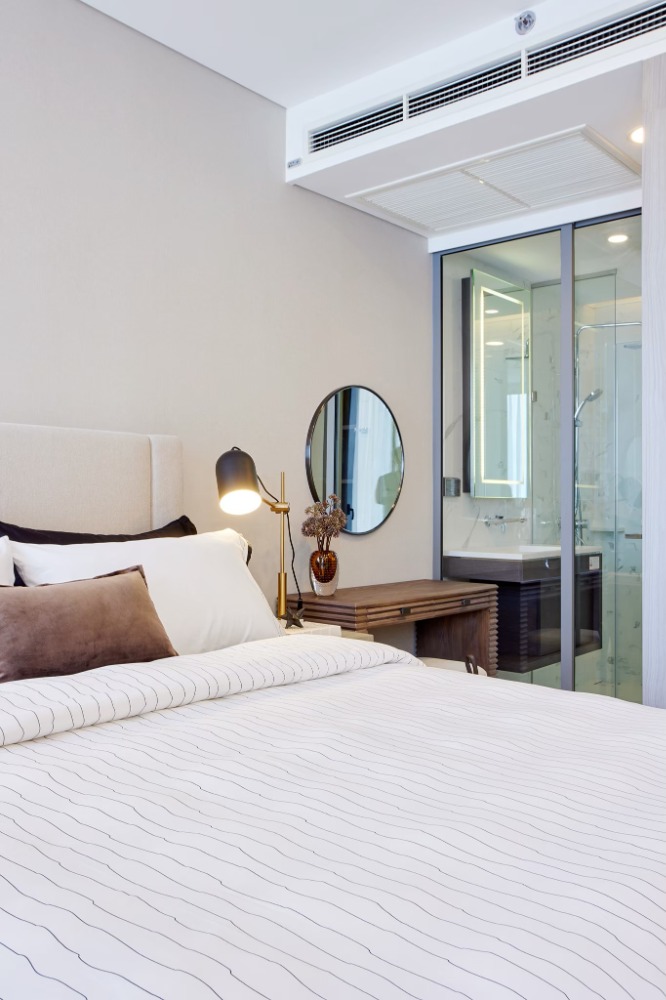 For SaleCondoKhlongtoei, Kluaynamthai : Condo for sale: Wyndham Residence Bangkok (Siamese Exclusive Queens), 19th floor, size 34.32 sq m., 1 bedroom, 1 bathroom, High Rise condo, convenient travel, near MRT Queen Sirikit Center, only 100 m.