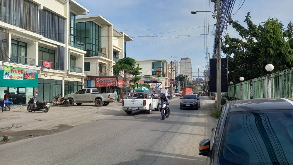 For SaleShop HouseBangna, Bearing, Lasalle : ขายอาคารพาณิชย์ใกล้กับโครงการ เดอะ ฟอเรสเทียส์