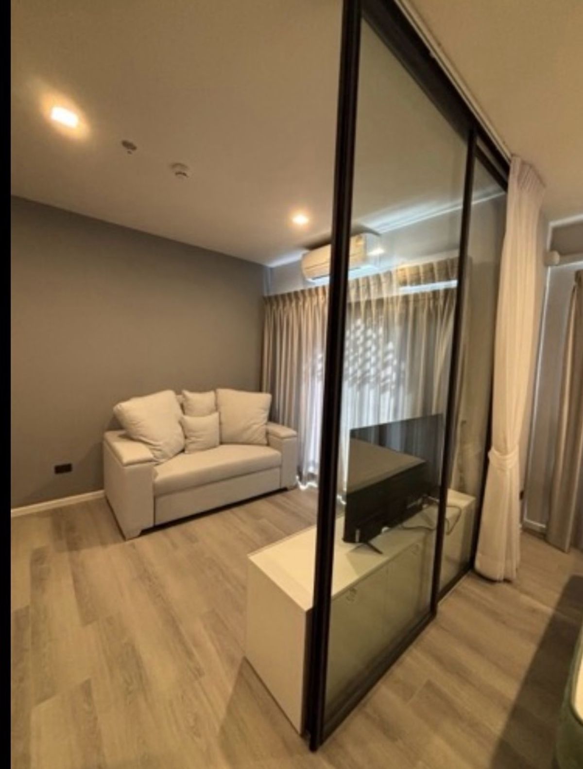 For RentCondoRama3 (Riverside),Satupadit : Condo for rent, The Key Rama 3, The Key Rama 3 31 sq m. New condo next to Terminal 21