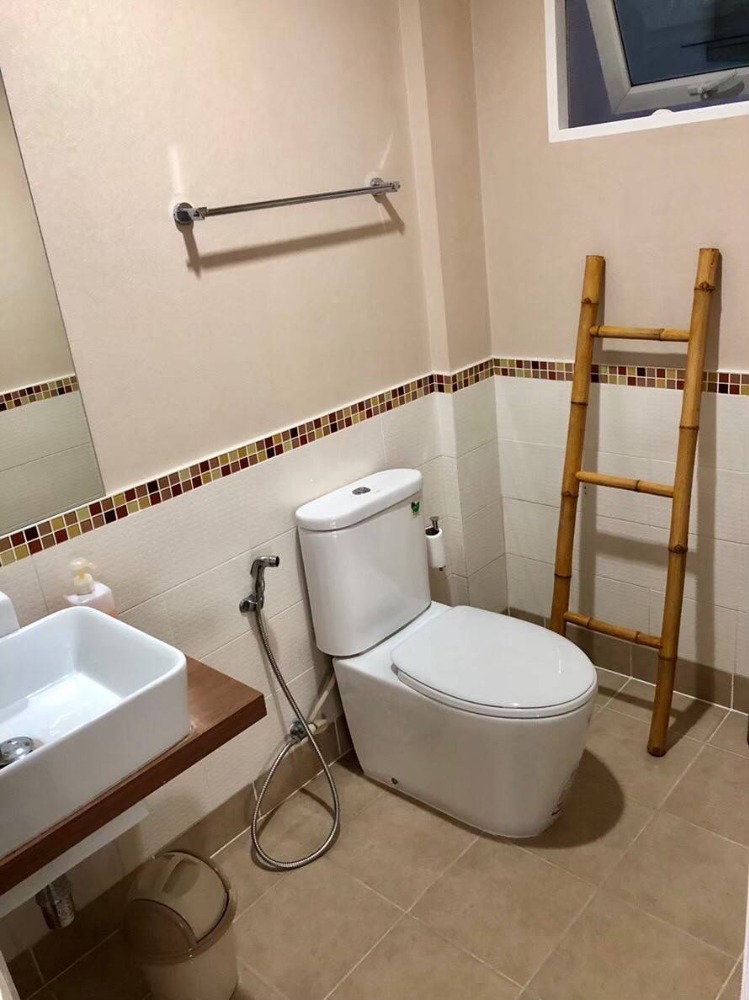 ขายทาวน์โฮมอ่อนนุช อุดมสุข : ขายด่วน ลดราคาพิเศษ ใกล้ BTS ทาวน์โฮม 3ชั้น 3ห้องนอน 3ห้องน้ำ หมู่บ้านคาซ่า ซิตี้ สุขุมวิท 101/1