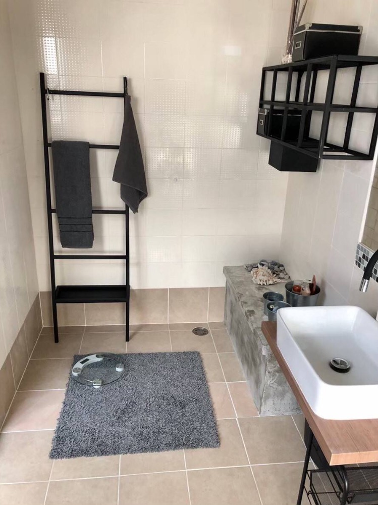 ขายทาวน์โฮมอ่อนนุช อุดมสุข : ขายด่วน ลดราคาพิเศษ ใกล้ BTS ทาวน์โฮม 3ชั้น 3ห้องนอน 3ห้องน้ำ หมู่บ้านคาซ่า ซิตี้ สุขุมวิท 101/1