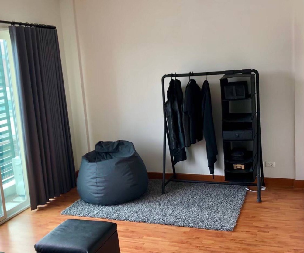 ขายทาวน์โฮมอ่อนนุช อุดมสุข : ขายด่วน ลดราคาพิเศษ ใกล้ BTS ทาวน์โฮม 3ชั้น 3ห้องนอน 3ห้องน้ำ หมู่บ้านคาซ่า ซิตี้ สุขุมวิท 101/1