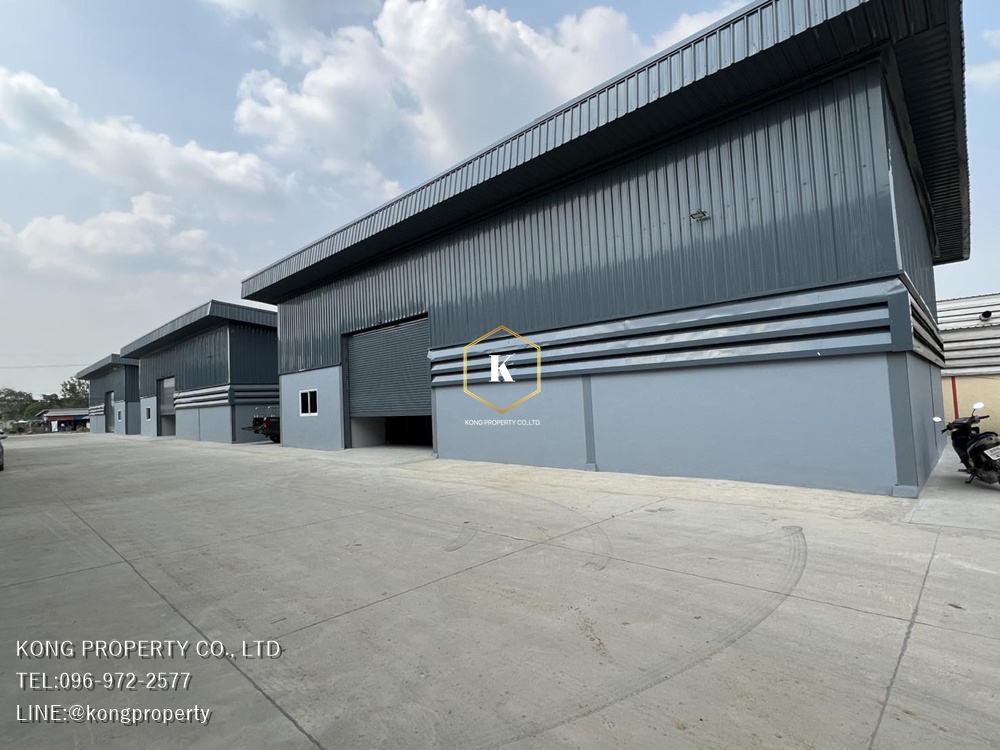 For RentWarehousePathum Thani,Rangsit, Thammasat : Warehouse for rent with a storefront, Lat Lum Kaeo, Pathum Thani, area 320 sq m.