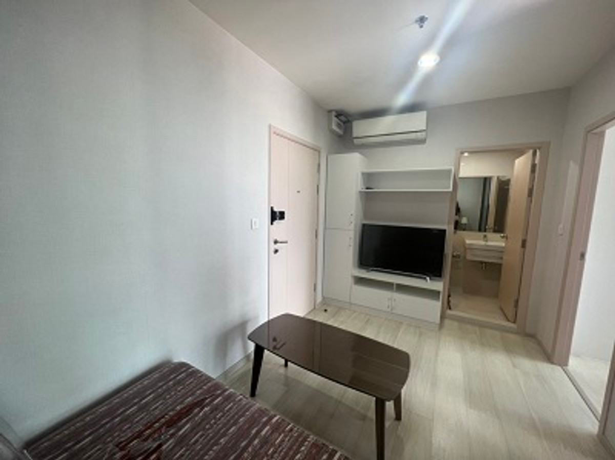 ให้เช่าคอนโดปิ่นเกล้า จรัญสนิทวงศ์ : คอนโดไลฟ์-ปิ่นเกล้า ให้เช่าด่วนพร้อมนัดดูห้องได้ 1 นอน 1 ห้องน้ำ 30 ตรม.ชั้น 22 (ครบ+ซักผ้า) ห้องสวยคุณภาพดี เช่าเพียง 12000 โทรปรึกษาชมห้องฟรี 0946245941