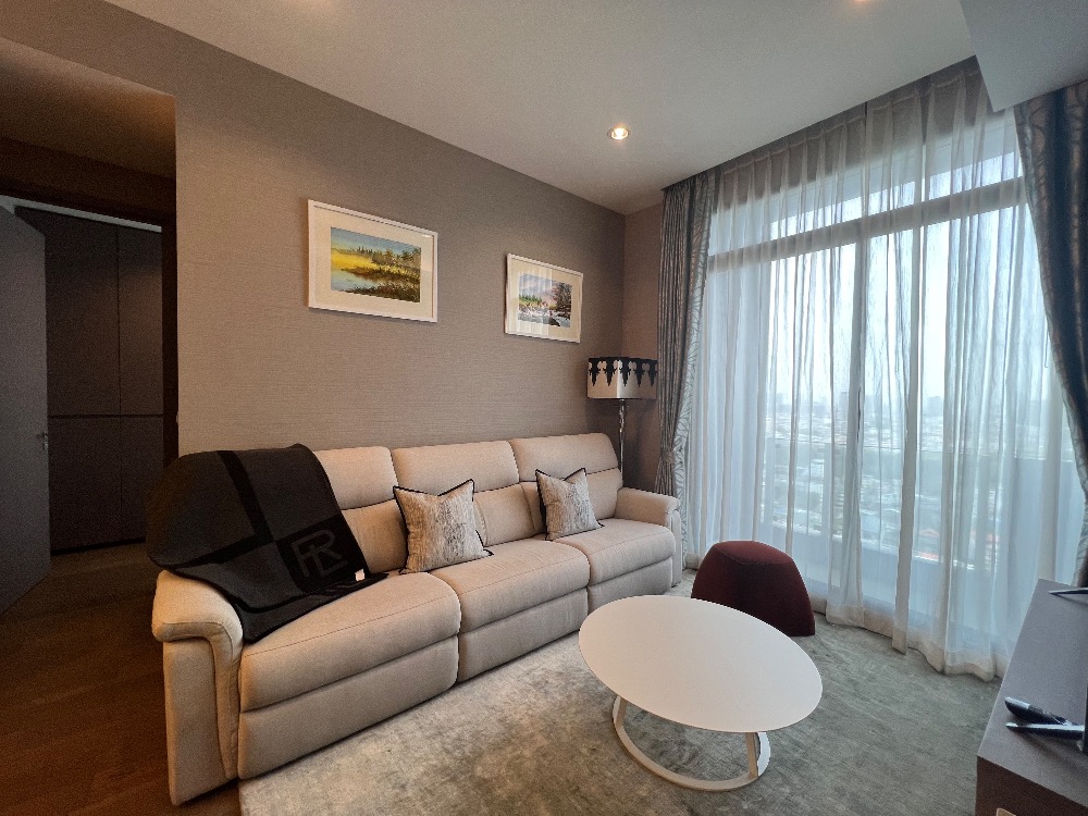 For RentCondoSathorn, Narathiwat : The Diplomat Sathorn Floor 23 (A738)