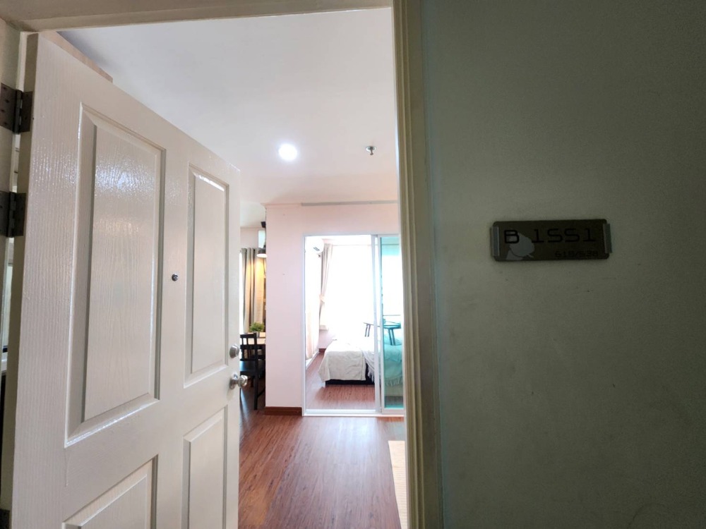 ให้เช่าคอนโดปิ่นเกล้า จรัญสนิทวงศ์ : ติดจองแล้ว!!**รีโนเวทเสร็จแล้ว มีแอร์ 2 เครื่อง + เครื่องซักผ้า ไม่ร้อนและได้รับลม** ให้เช่า ลุมพินี พาร์ค ปิ่นเกล้า เหมาะกับนักศึกษา และคนพึ่งเริ่มทำงาน ทักมานะ