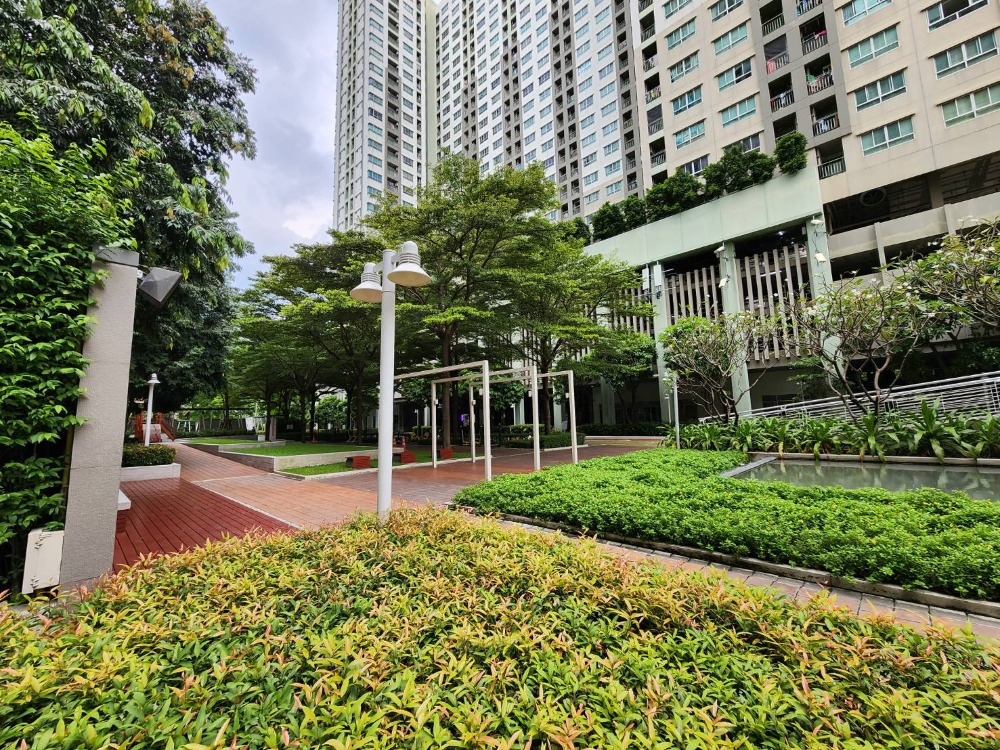 ให้เช่าคอนโดปิ่นเกล้า จรัญสนิทวงศ์ : ติดจองแล้ว!!**รีโนเวทเสร็จแล้ว มีแอร์ 2 เครื่อง + เครื่องซักผ้า ไม่ร้อนและได้รับลม** ให้เช่า ลุมพินี พาร์ค ปิ่นเกล้า เหมาะกับนักศึกษา และคนพึ่งเริ่มทำงาน ทักมานะ