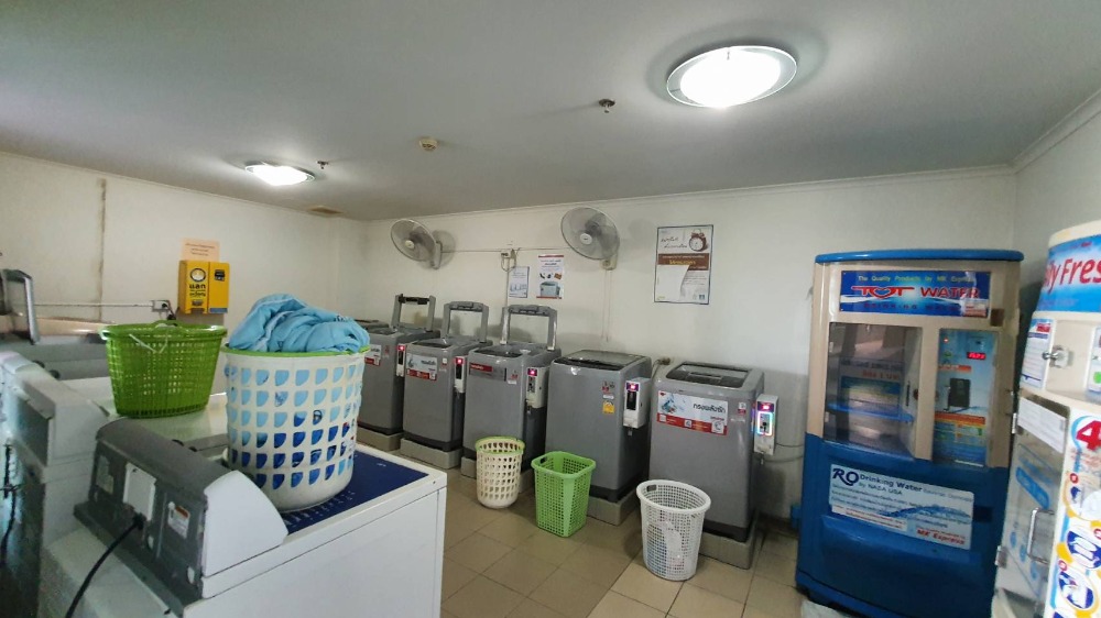 ให้เช่าคอนโดปิ่นเกล้า จรัญสนิทวงศ์ : ติดจองแล้ว!!**รีโนเวทเสร็จแล้ว มีแอร์ 2 เครื่อง + เครื่องซักผ้า ไม่ร้อนและได้รับลม** ให้เช่า ลุมพินี พาร์ค ปิ่นเกล้า เหมาะกับนักศึกษา และคนพึ่งเริ่มทำงาน ทักมานะ