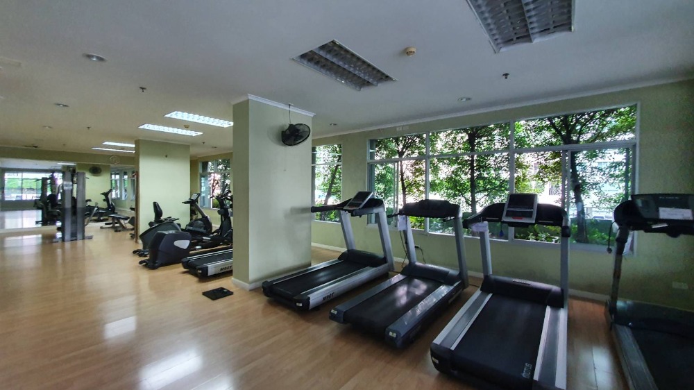 ให้เช่าคอนโดปิ่นเกล้า จรัญสนิทวงศ์ : ติดจองแล้ว!!**รีโนเวทเสร็จแล้ว มีแอร์ 2 เครื่อง + เครื่องซักผ้า ไม่ร้อนและได้รับลม** ให้เช่า ลุมพินี พาร์ค ปิ่นเกล้า เหมาะกับนักศึกษา และคนพึ่งเริ่มทำงาน ทักมานะ