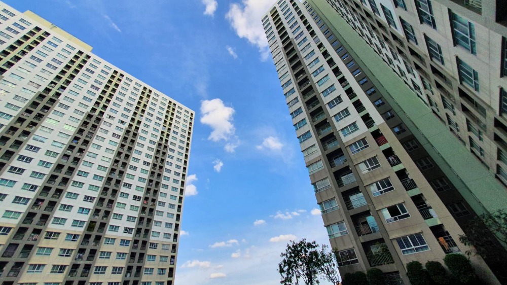 ให้เช่าคอนโดปิ่นเกล้า จรัญสนิทวงศ์ : ติดจองแล้ว!!**รีโนเวทเสร็จแล้ว มีแอร์ 2 เครื่อง + เครื่องซักผ้า ไม่ร้อนและได้รับลม** ให้เช่า ลุมพินี พาร์ค ปิ่นเกล้า เหมาะกับนักศึกษา และคนพึ่งเริ่มทำงาน ทักมานะ