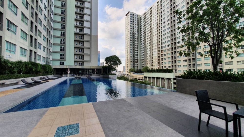 ให้เช่าคอนโดปิ่นเกล้า จรัญสนิทวงศ์ : ติดจองแล้ว!!**รีโนเวทเสร็จแล้ว มีแอร์ 2 เครื่อง + เครื่องซักผ้า ไม่ร้อนและได้รับลม** ให้เช่า ลุมพินี พาร์ค ปิ่นเกล้า เหมาะกับนักศึกษา และคนพึ่งเริ่มทำงาน ทักมานะ