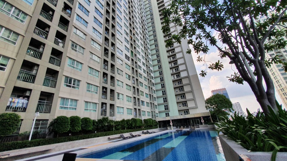 ให้เช่าคอนโดปิ่นเกล้า จรัญสนิทวงศ์ : ติดจองแล้ว!!**รีโนเวทเสร็จแล้ว มีแอร์ 2 เครื่อง + เครื่องซักผ้า ไม่ร้อนและได้รับลม** ให้เช่า ลุมพินี พาร์ค ปิ่นเกล้า เหมาะกับนักศึกษา และคนพึ่งเริ่มทำงาน ทักมานะ