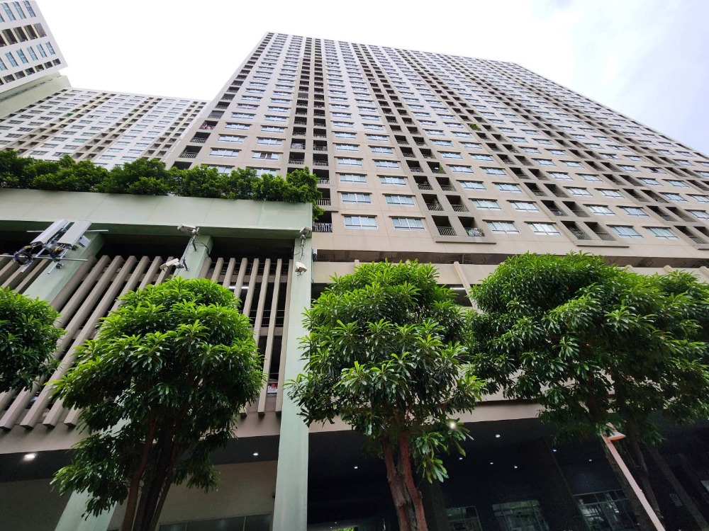 ให้เช่าคอนโดปิ่นเกล้า จรัญสนิทวงศ์ : ติดจองแล้ว!!**รีโนเวทเสร็จแล้ว มีแอร์ 2 เครื่อง + เครื่องซักผ้า ไม่ร้อนและได้รับลม** ให้เช่า ลุมพินี พาร์ค ปิ่นเกล้า เหมาะกับนักศึกษา และคนพึ่งเริ่มทำงาน ทักมานะ