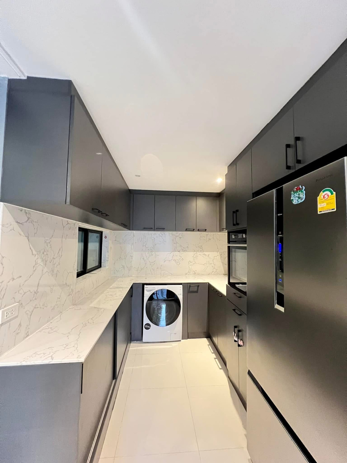 For RentTownhomePattanakan, Srinakarin : Rent Luxurious Townhome Nirvana Define Srinakarin-Rama9 Nice decoration, 3 bedrooms, 4 bathrooms