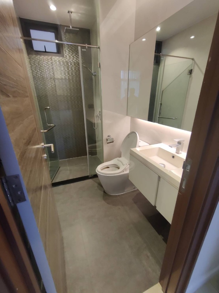 For RentCondoOnnut, Udomsuk : Mayfair Place Sukhumvit 50