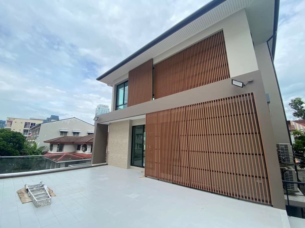 ให้เช่าบ้านอารีย์ อนุสาวรีย์ : Single house for rent