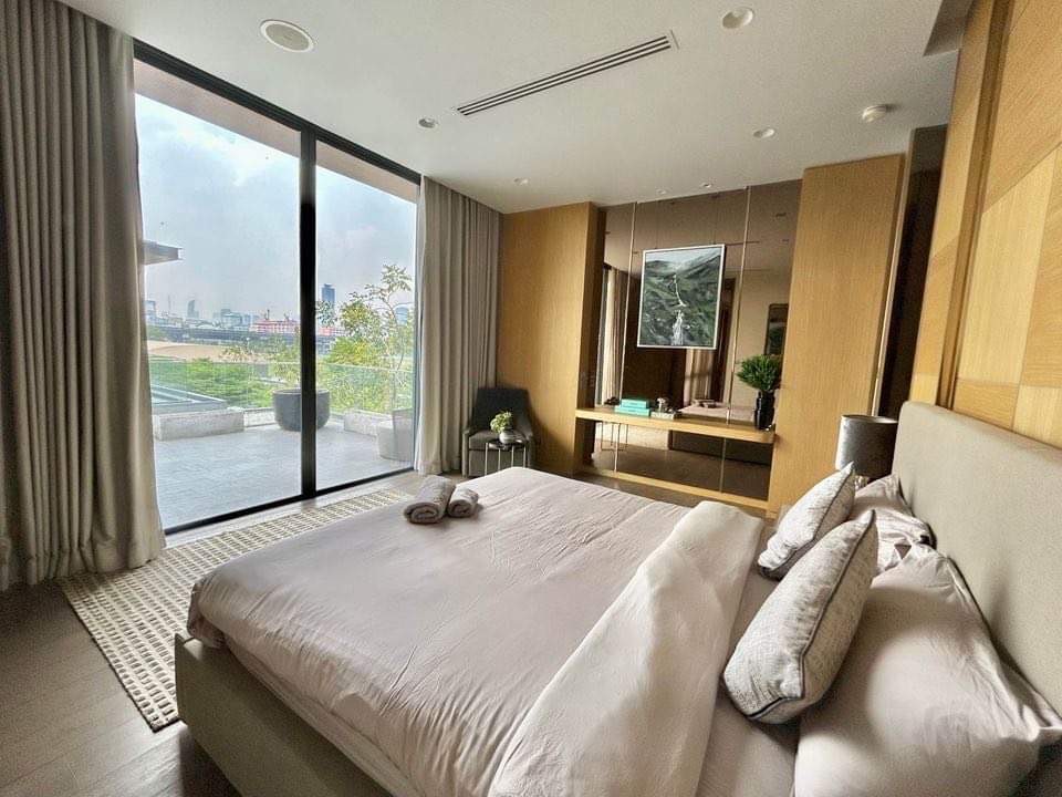 ให้เช่าบ้านพระราม 9 เพชรบุรีตัดใหม่ RCA : Issara residence rama9 for rent