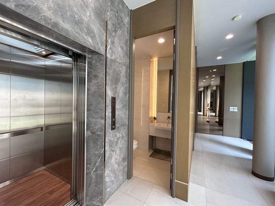 ให้เช่าบ้านพระราม 9 เพชรบุรีตัดใหม่ RCA : Issara residence rama9 for rent