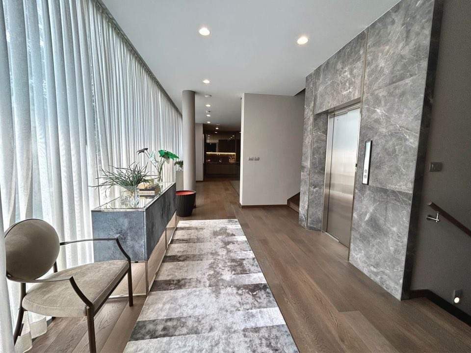 ให้เช่าบ้านพระราม 9 เพชรบุรีตัดใหม่ RCA : Issara residence rama9 for rent