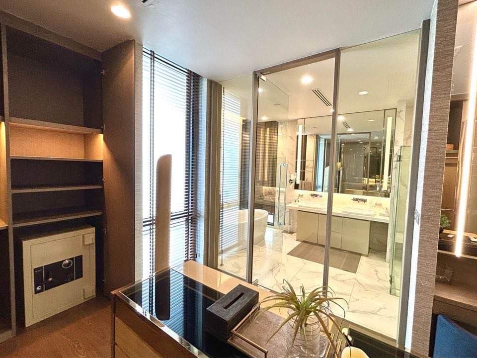 ให้เช่าบ้านพระราม 9 เพชรบุรีตัดใหม่ RCA : Issara residence rama9 for rent