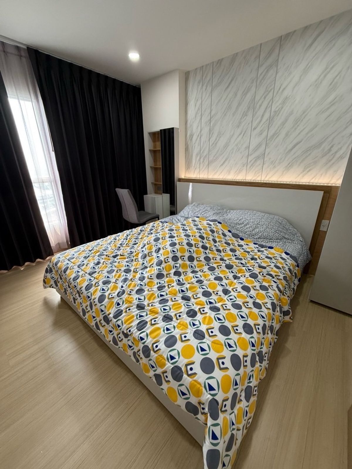 For RentCondoRamkhamhaeng, Hua Mak : For rent, Supalai Veranda Ramkhamhaeng, size 30 sqm, Building A, 8th floor, fully furnished with electrical appliances, ready to move in.