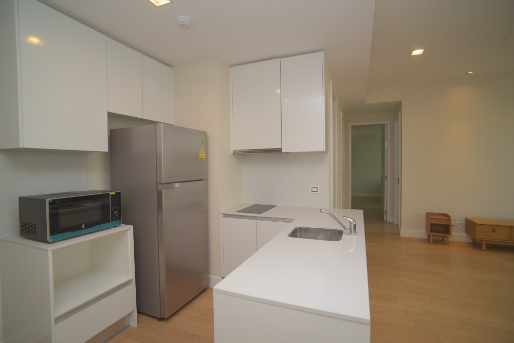 ขายคอนโดลาดพร้าว เซ็นทรัลลาดพร้าว : 🔥 โอกาสสุดพิเศษ! เป็นเจ้าของคอนโดหรู EQUINOX PHAHOL - VIBHA ทำเลศักยภาพใจกลางห้าแยกลาดพร้าว! 🔥