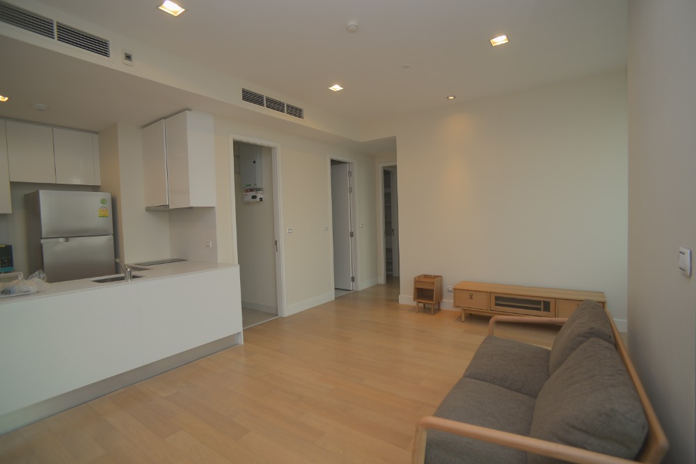 ขายคอนโดลาดพร้าว เซ็นทรัลลาดพร้าว : 🔥 โอกาสสุดพิเศษ! เป็นเจ้าของคอนโดหรู EQUINOX PHAHOL - VIBHA ทำเลศักยภาพใจกลางห้าแยกลาดพร้าว! 🔥