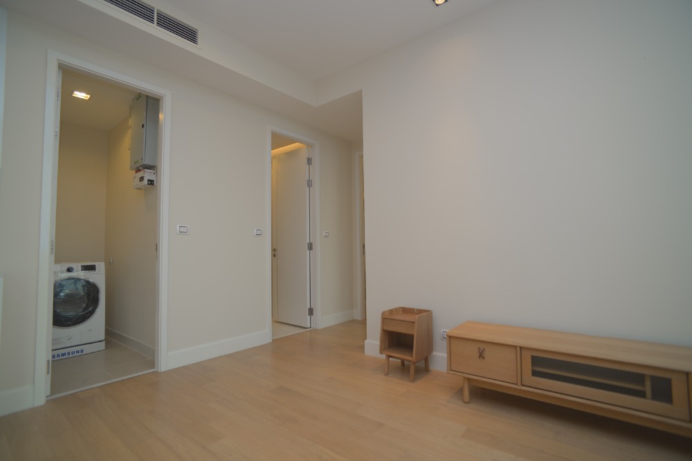 ขายคอนโดลาดพร้าว เซ็นทรัลลาดพร้าว : 🔥 โอกาสสุดพิเศษ! เป็นเจ้าของคอนโดหรู EQUINOX PHAHOL - VIBHA ทำเลศักยภาพใจกลางห้าแยกลาดพร้าว! 🔥