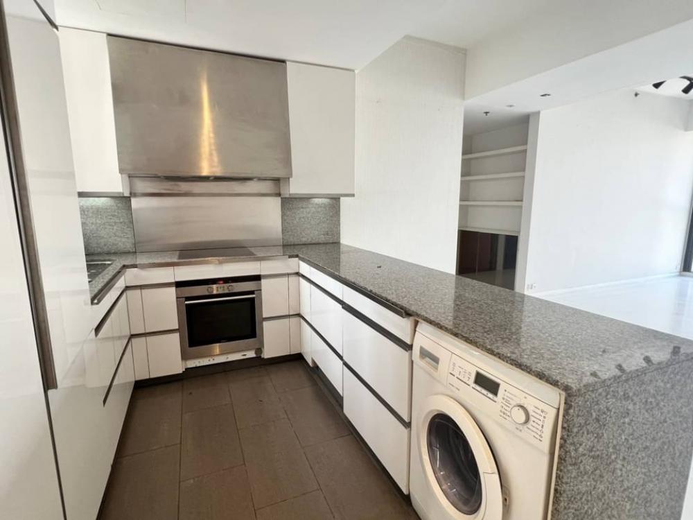 ขายคอนโดสาทร นราธิวาส : ( UL23070713 ) Tel/Line 096-2479369 , ขาย เดอะเมท สาทร , 2 ห้องนอน, 2 ห้องน้ำ, ห้องเปล่า ราคาพิเศษสุดดดด !! ✨