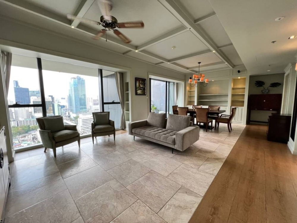 For SaleCondoSathorn, Narathiwat : ( UL2312221 ) Tel/Line 096-2479369 , FOR SELL THE MET SATHORN , 3 bedroom, 3 bathroom, high floor, furnished, Special Deal!!✨✨