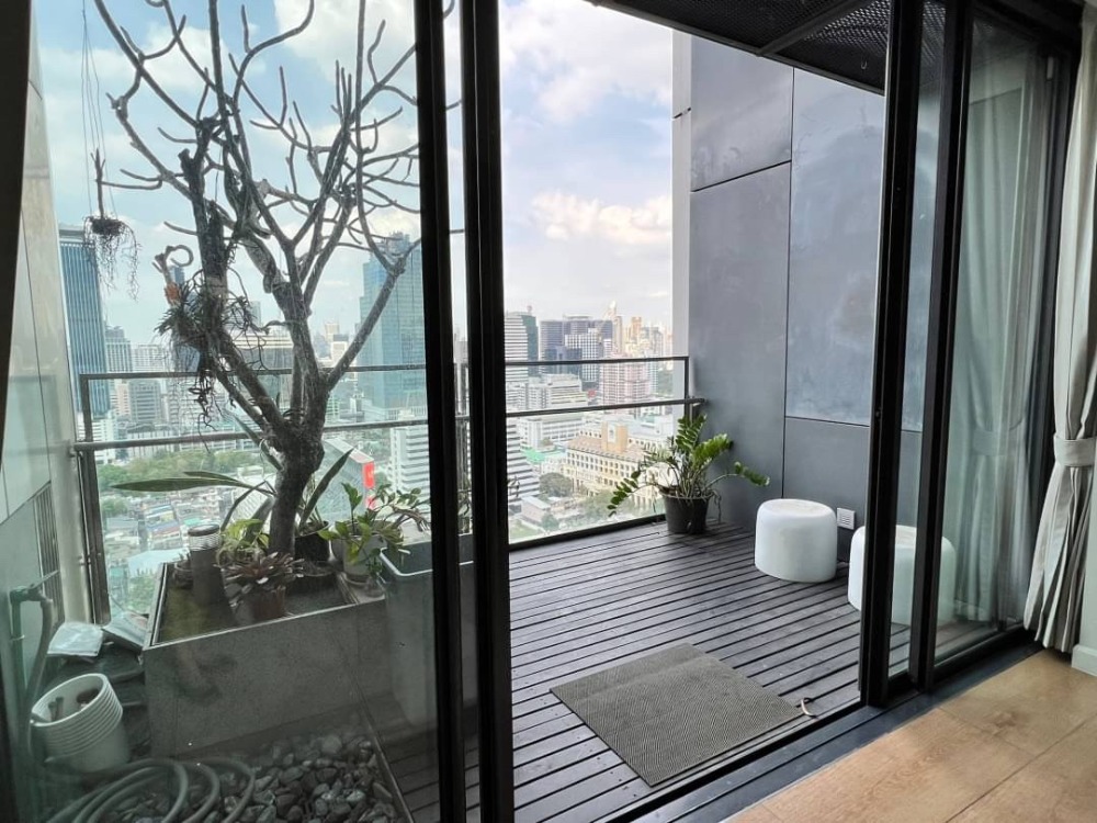 For SaleCondoSathorn, Narathiwat : ( UL2312221 ) Tel/Line 096-2479369 , FOR SELL THE MET SATHORN , 3 bedroom, 3 bathroom, high floor, furnished, Special Deal!!✨✨