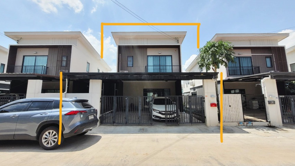 ขายนนทบุรี บางใหญ่ บางบัวทอง : พรีเมี่ยมทาวน์โฮม! บ้านแฝด กำแพงไม่ติดใคร! เว้นพื้นที่ข้างบ้านให้ความเป็นส่วนตัว ขายทาวน์โฮม 2 ชั้น เดอะ คอนเนค กาญจนาฯ-กันตนา (The Connect Kanjanapisek-Kantana)