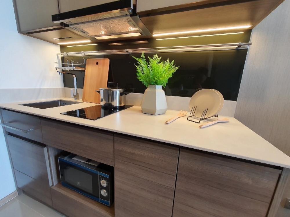 ขายคอนโดสะพานควาย จตุจักร : The Line Phahonyothin Pradipat For Sale/Rent 🎉🎉🎉43 th. 35 sqm. 1 bedroom FullyFurnished