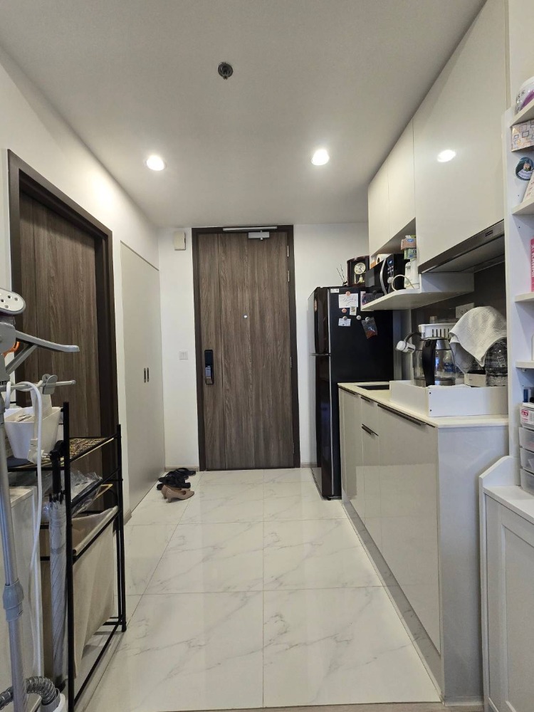 ขายคอนโดอ่อนนุช อุดมสุข : Rare Item 1 ห้องนอน 35 ตารางเมตร ห้องมุม ติดBTS อุดมสุข 0 เมตร ราคาดีที่สุด เพียง 5.29 ล้าน