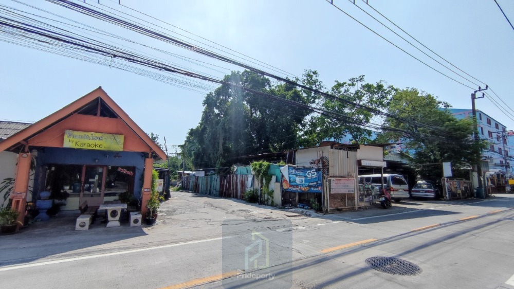 ขายที่ดินลาดพร้าว101 แฮปปี้แลนด์ : ขาย ที่ดิน ซ.ลาดพร้าว 112 ขนาด 600 ตร.วา หน้ากว้าง ใกล้ถนนใหญ่ และ BTS สายสีเหลือง