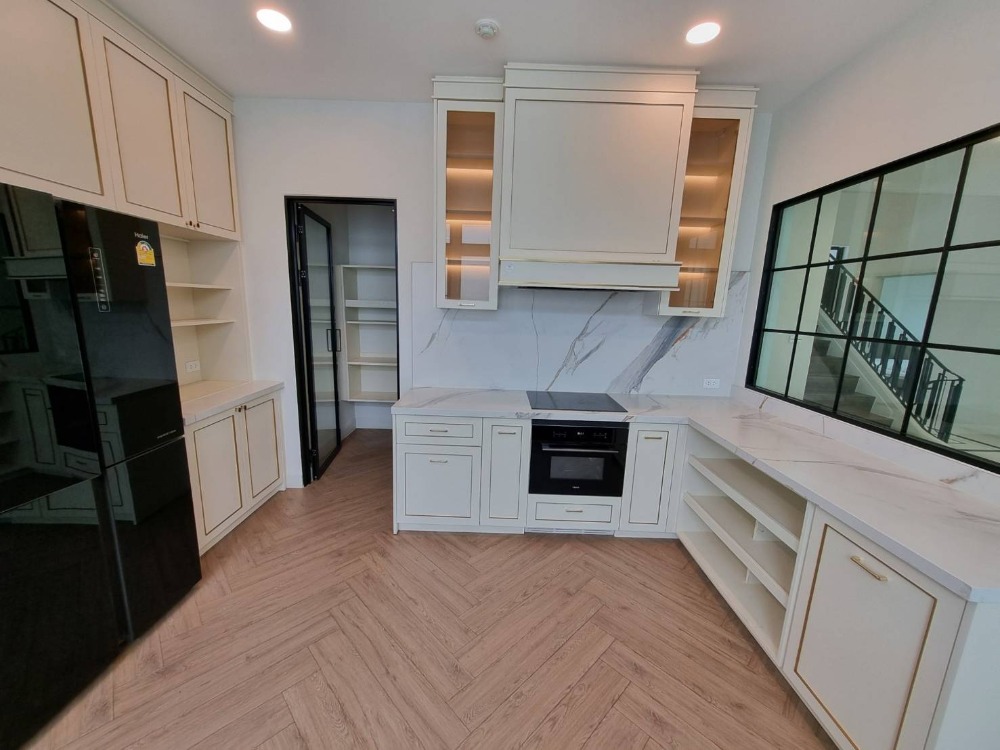 For RentHousePattanakan, Srinakarin : Nantawan rama9 for rent