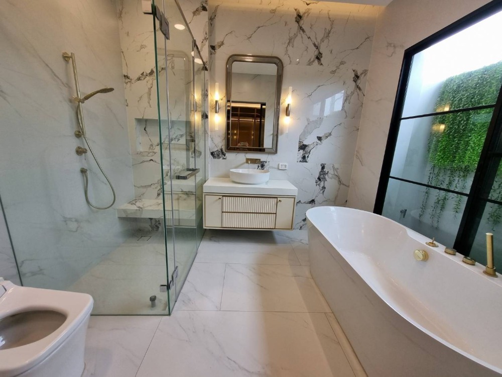 For RentHousePattanakan, Srinakarin : Nantawan rama9 for rent