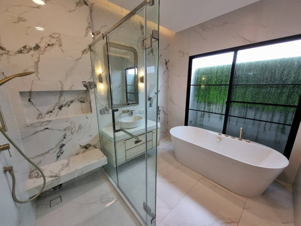 For RentHousePattanakan, Srinakarin : Nantawan rama9 for rent